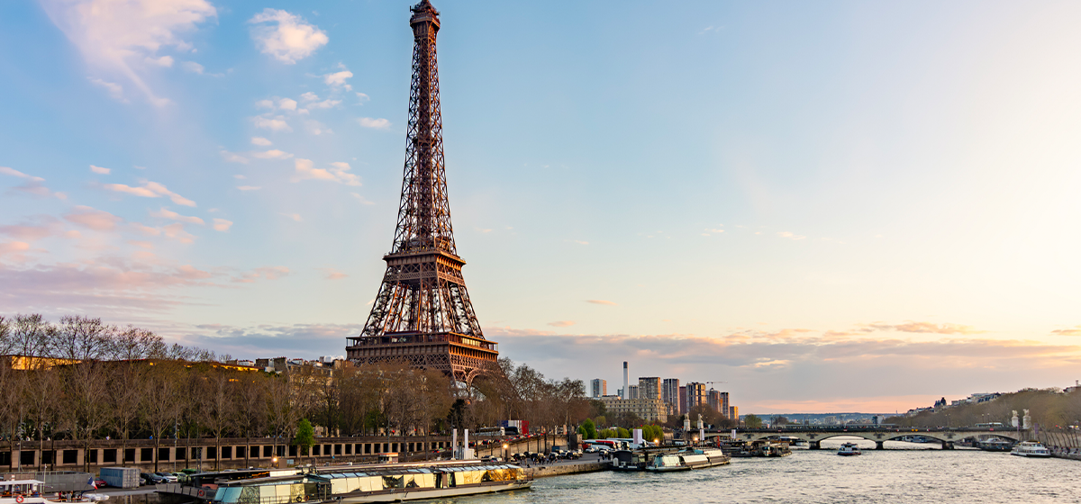 Welcome to paris: first steps in the city of romance